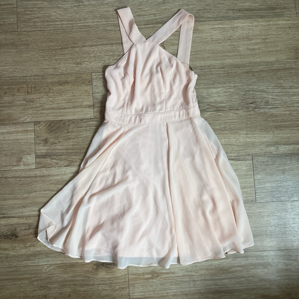 Elegant Peach Sleeveless Dress